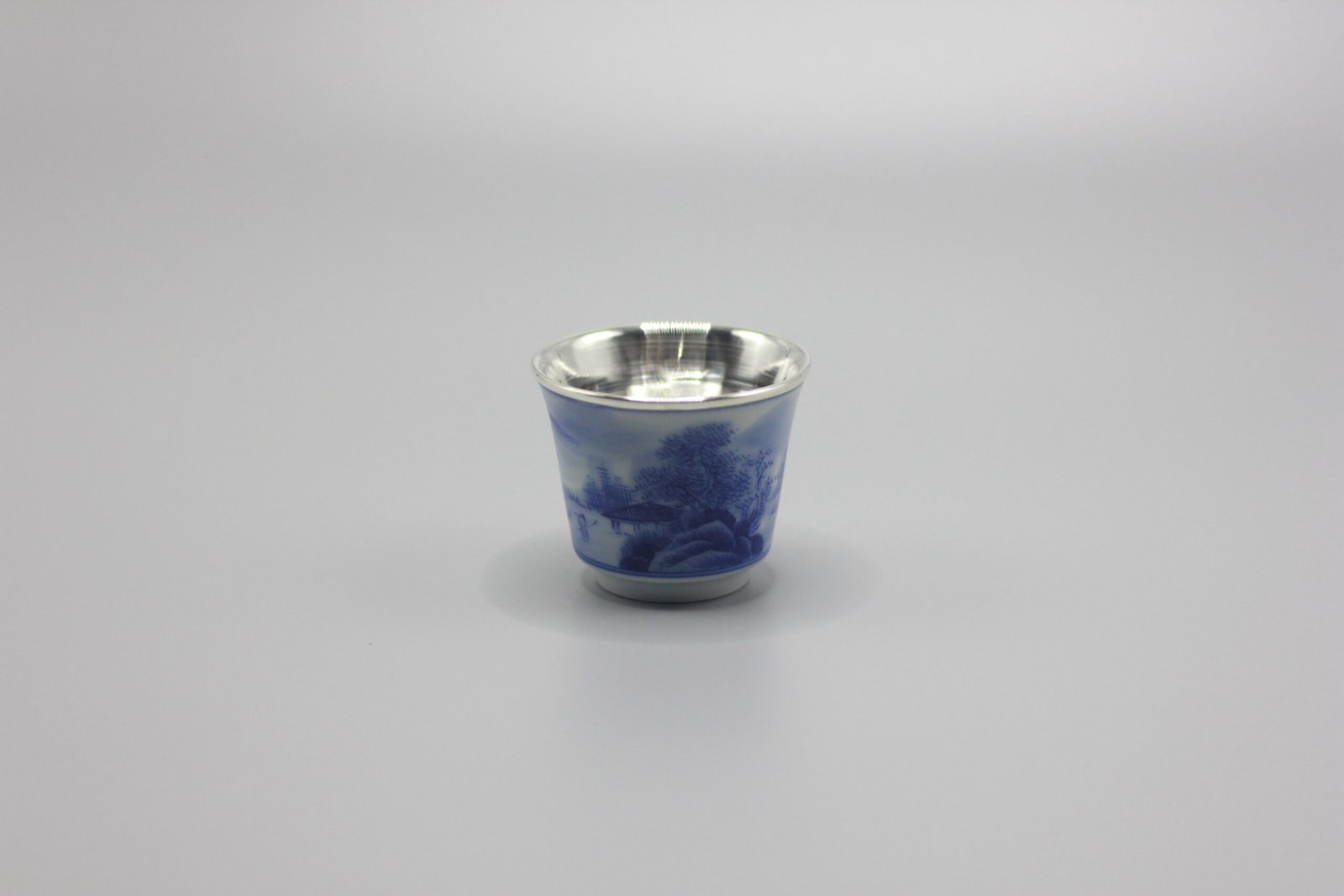 Blue-and-White Porcelain | Master Cup with Sterling-Silver Lining - Image 2